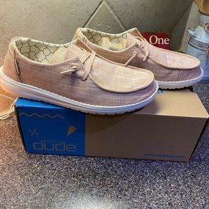 Hey Dudes Women’s 7 Slip On Shoes Wendy Sparkling Rose Gold